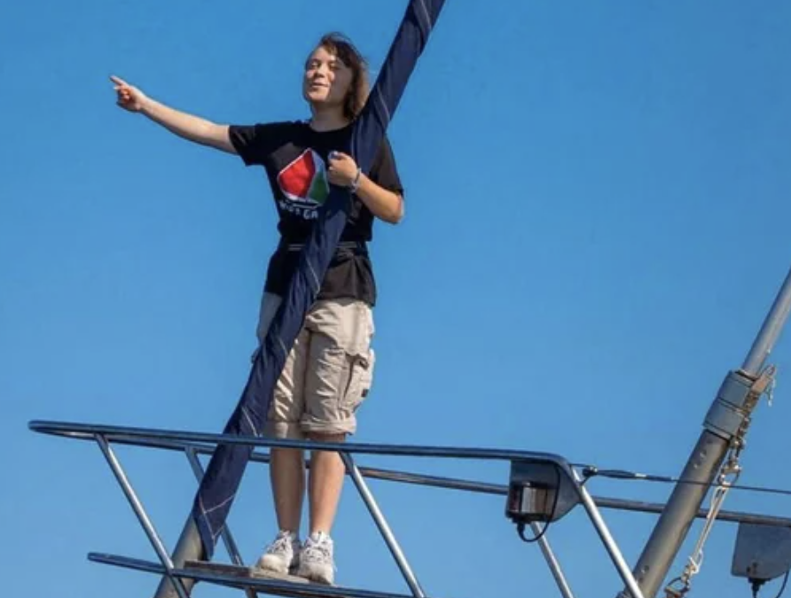 ISRAEL IMPIDE LA LLEGADA A GAZA DE UN BARCO HUMANITARIO CON GRETA THUNBERG A BORDO